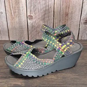 skechers woven wedge sandals